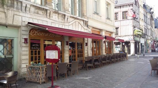 Le Petit Cauchois Apartment Rouen Exterior photo